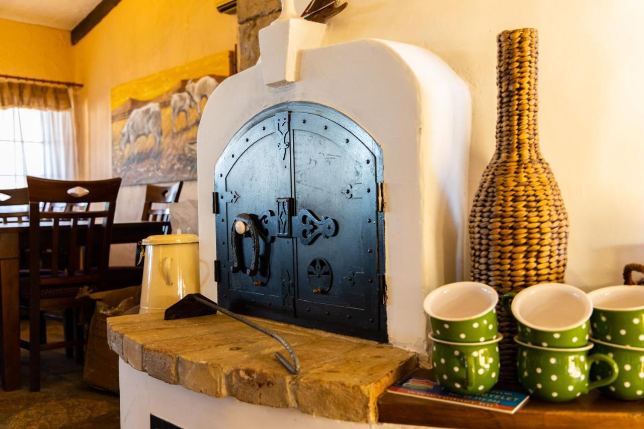 Oereghegyi Bika Panzio Bed and Breakfast Székesfehérvár Buitenkant foto